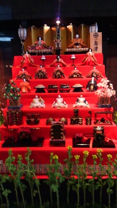 お見合い　雛人形